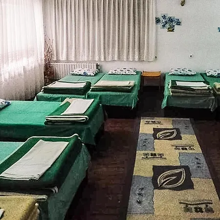 Hija Popovi Livadi Lodge Delchevo