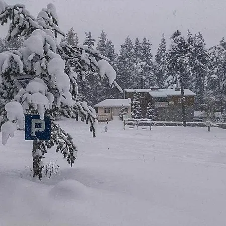 Hija Popovi Livadi Lodge